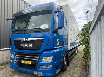 Box truck MAN TGX 26.460