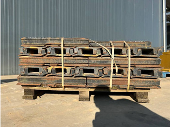 New Attachment for Construction machinery Cat 330C / 330D / 336D / 336E / 336F Shoes: picture 3