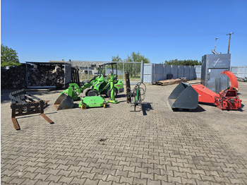 Skid steer loader AVANT 423: picture 4 Skid steer loader AVANT 423: picture 4