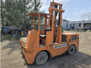 Side loader
