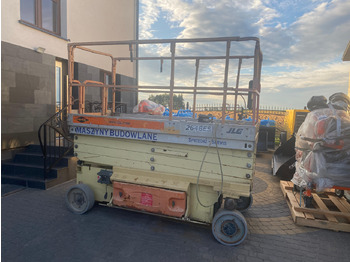 Aerial platform JLG