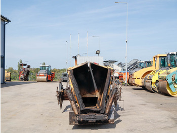 Asphalt paver VÖGELE SUPER 800: picture 3