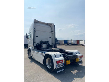 Tractor unit SCANIA R520: picture 4