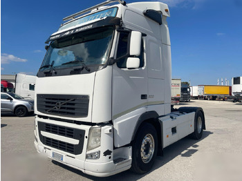 Tractor unit VOLVO FH12
