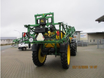 Trailed sprayer John Deere 740: picture 4