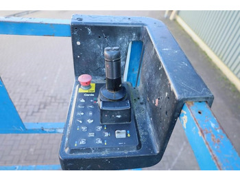 Scissor lift Genie GS4390 Diesel, 4x4 Drive, 15m Working Height, 680k: picture 4