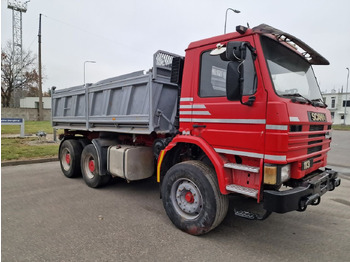 Tipper Scania 113: picture 2