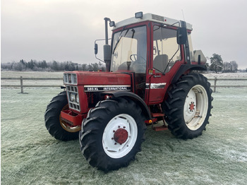 Farm tractor CASE IH XL