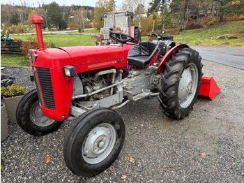 Farm tractor MASSEY FERGUSON