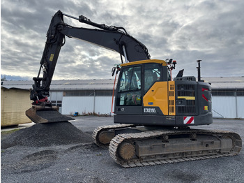 Excavator VOLVO ECR235EL