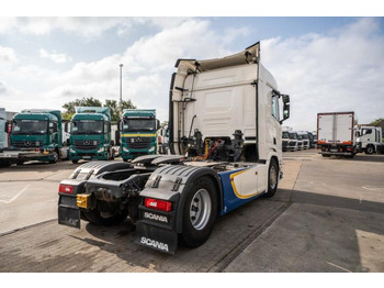 Tractor unit Scania R450 + KIPHYDR.: picture 4