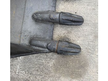 Excavator bucket Komatsu PC200 Channel Bucket: picture 4 Excavator bucket Komatsu PC200 Channel Bucket: picture 4