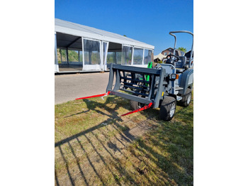 Attachment for Loader Hooivork: picture 2