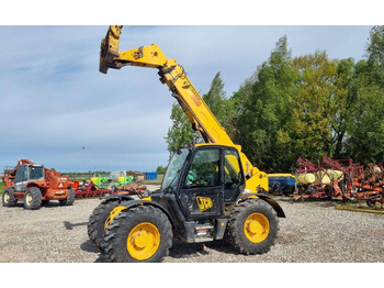 Farm tractor JCB