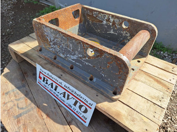 Quick coupler