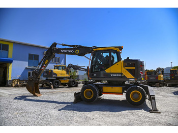 Wheel excavator VOLVO EWR150E: picture 3