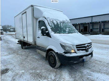 Box van Sprinter box truck Mercedes Benz  with Tailgate lift: picture 2