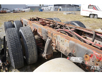 Cab chassis truck Volvo FM12 Spare parts car: picture 3