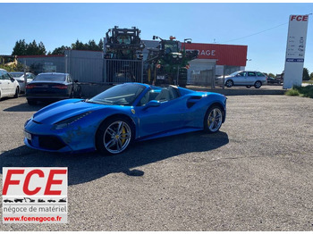 Convertible FERRARI