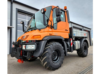 Tipper UNIMOG U300