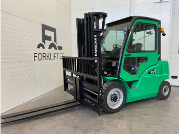 Electric forklift