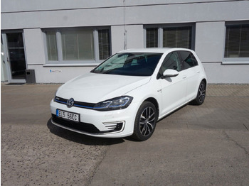 Car VOLKSWAGEN