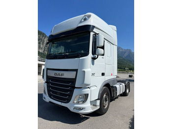 Tractor unit DAF XF 460