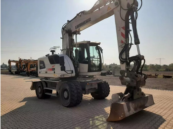 Leasing of  2015 Liebherr A 918Compact 2015 Liebherr A 918Compact: picture 2