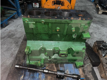 Cylinder block JOHN DEERE