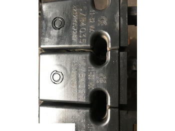 Hydraulic valve for Agricultural machinery Sauer Danfoss - Elektrozawory: picture 5