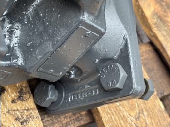 Spare parts for Agricultural machinery Claas Lexion 750 Zaczep Tylni wózka Przyczepy 0005173880 00 0517 388 0: picture 3 Spare parts for Agricultural machinery Claas Lexion 750 Zaczep Tylni wózka Przyczepy 0005173880 00 0517 388 0: picture 3