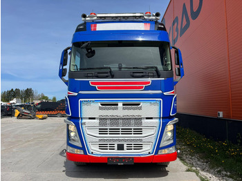 Dropside/ Flatbed truck, Crane truck Volvo FH 540 6x4 PK26002 + JIB / PLATFORM L=6424 mm: picture 3