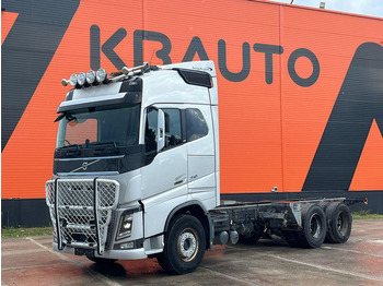 Cab chassis truck VOLVO FH 750