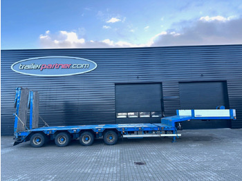 Low loader semi-trailer GOLDHOFER