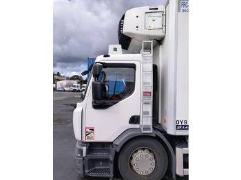 Refrigerator truck Renault D-Series Wide 320: picture 2
