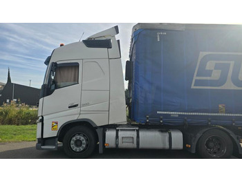 Leasing of Volvo FH 500 Volvo FH 500: picture 3 Leasing of Volvo FH 500 Volvo FH 500: picture 3