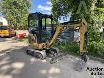 Mini excavator CATERPILLAR 301.6