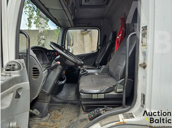 Refrigerator truck Mercedes-Benz 1018: picture 5