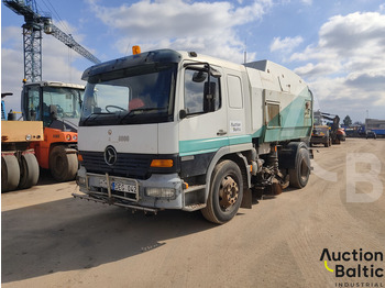 Road sweeper MERCEDES-BENZ