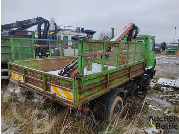Tipper, Crane truck Mercedes-Benz 814: picture 4