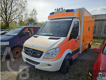 Ambulance Mercedes-Benz Sprinter: picture 2