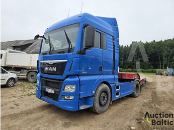 Tractor unit MAN