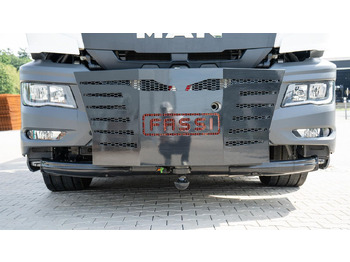 Dropside/ Flatbed truck, Crane truck MAN 35.470 8x2 Kran F710 RA2.26: picture 2