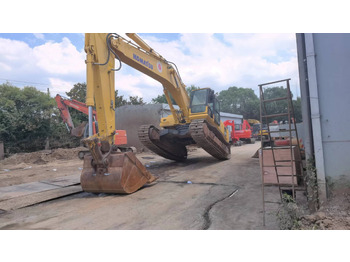 Crawler excavator KOMATSU PC450-8-excavator: picture 4