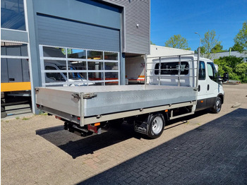 Flatbed van, Combi van Iveco Daily 35C18 3.0D DC 6 zits Open laadbak 4.10m EURO 6: picture 2
