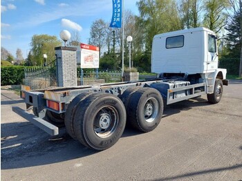 Cab chassis truck Scania T113 T113 6x4 STEEL: picture 3
