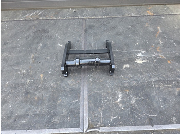 Quick coupler