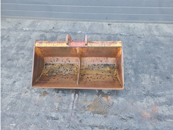 Excavator bucket