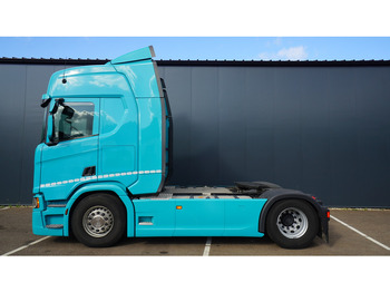 Tractor unit SCANIA R 450