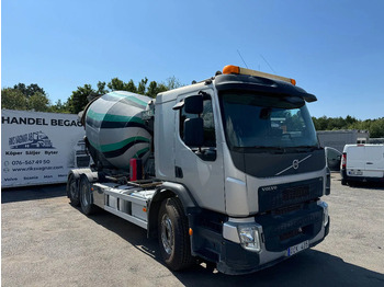 Concrete mixer truck VOLVO FE 320